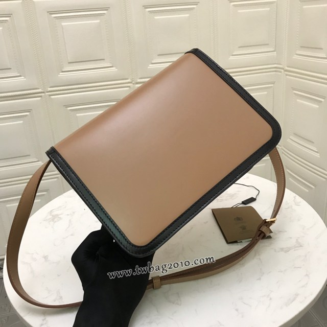 Burberry專門店新款中號TB專屬標識皮革鎖扣包 巴寶莉經典爆款皮革單肩斜背女包 yxb1368
